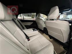 تۆیۆتا کامری